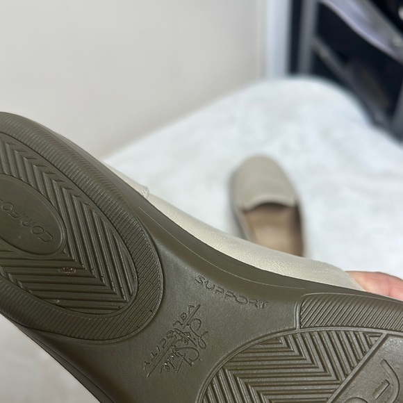 Life India Stride Almond Milk Perforated Flats with Arch Support - Picture 10 of 10